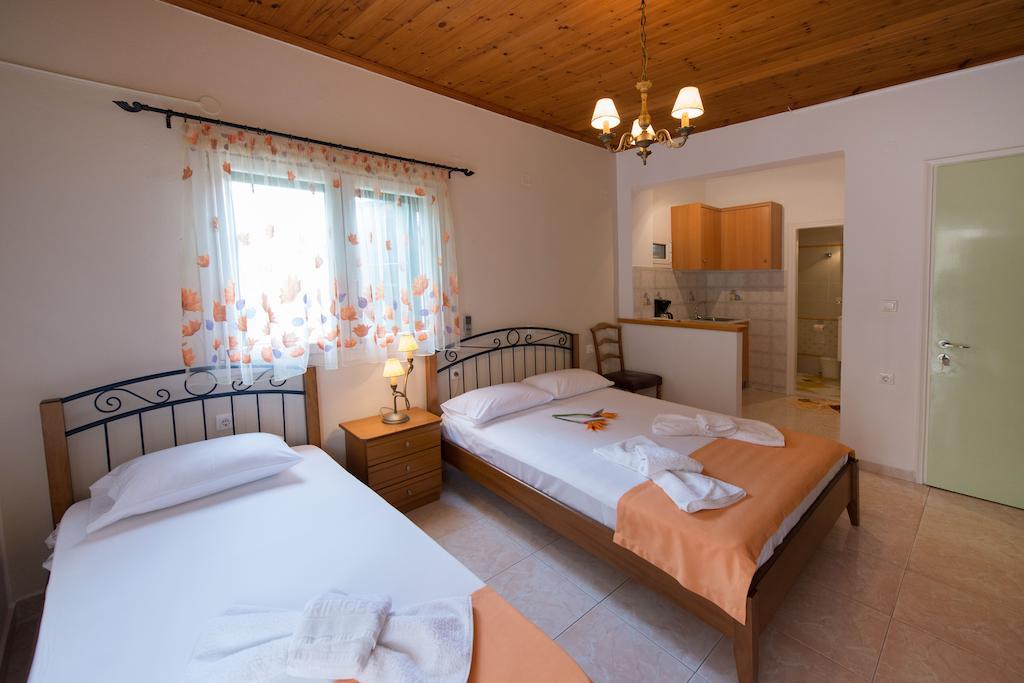 Katerina Holiday Studios Nikiana Cameră foto